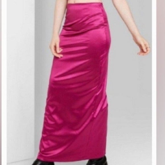 NWT Satiny Wild Fable Magenta Maxi Skirt 1X - Picture 1 of 2